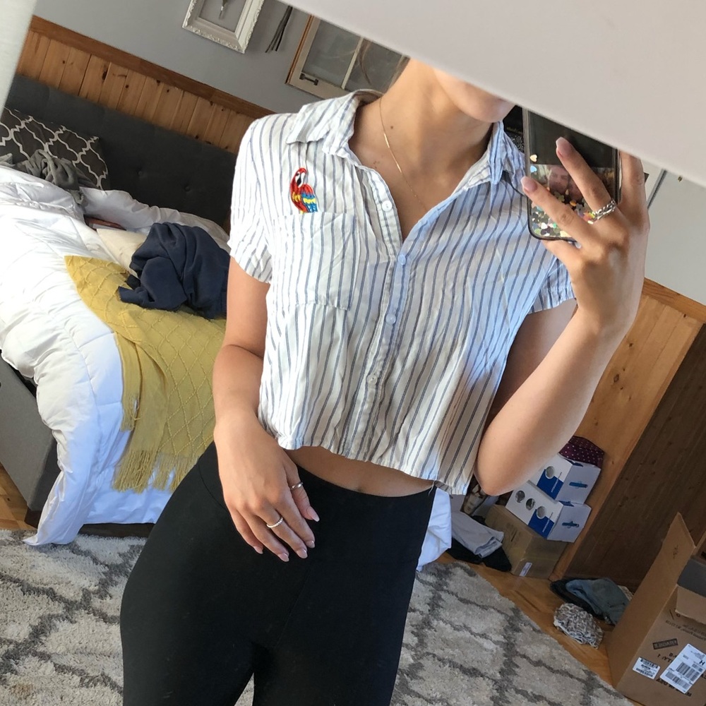 Crop top